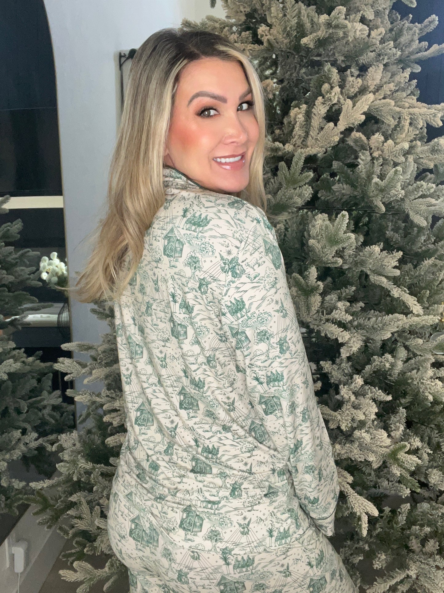 "Bethlehem" - O Holy Night Collection, Women's Christmas Toile Bamboo Pajama Set