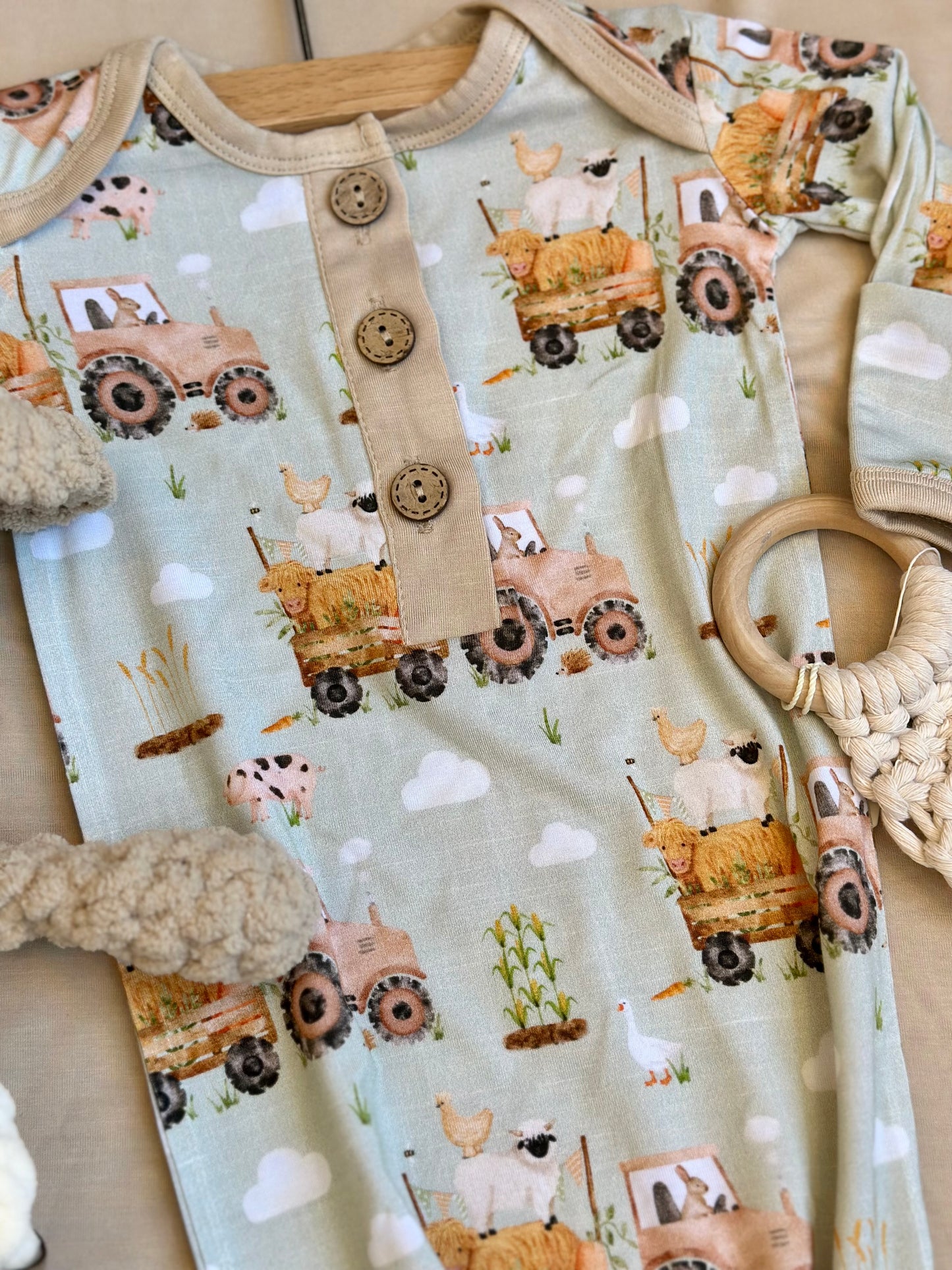 Peter Knotted Nursery Gown