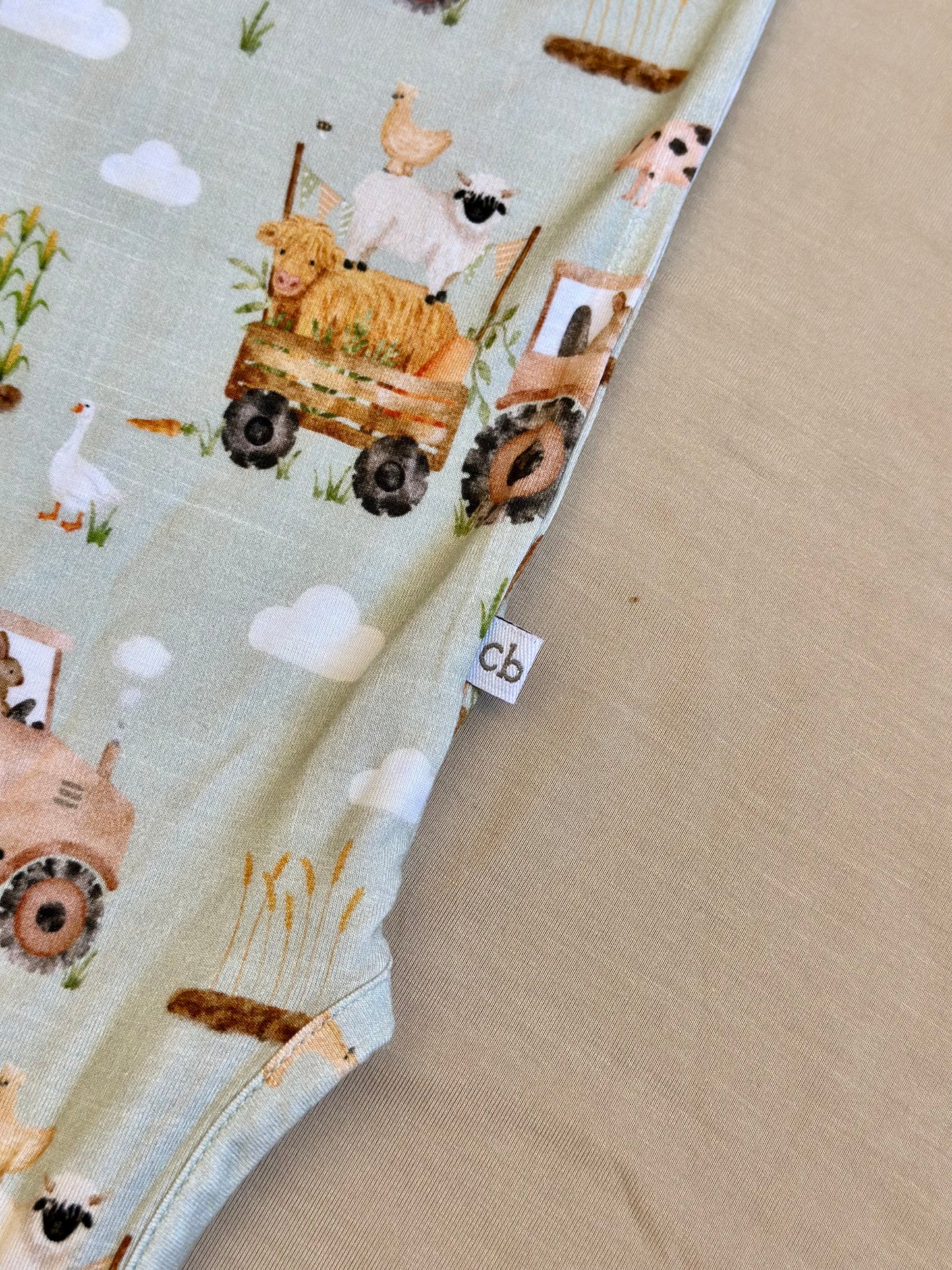 Peter Knotted Nursery Gown
