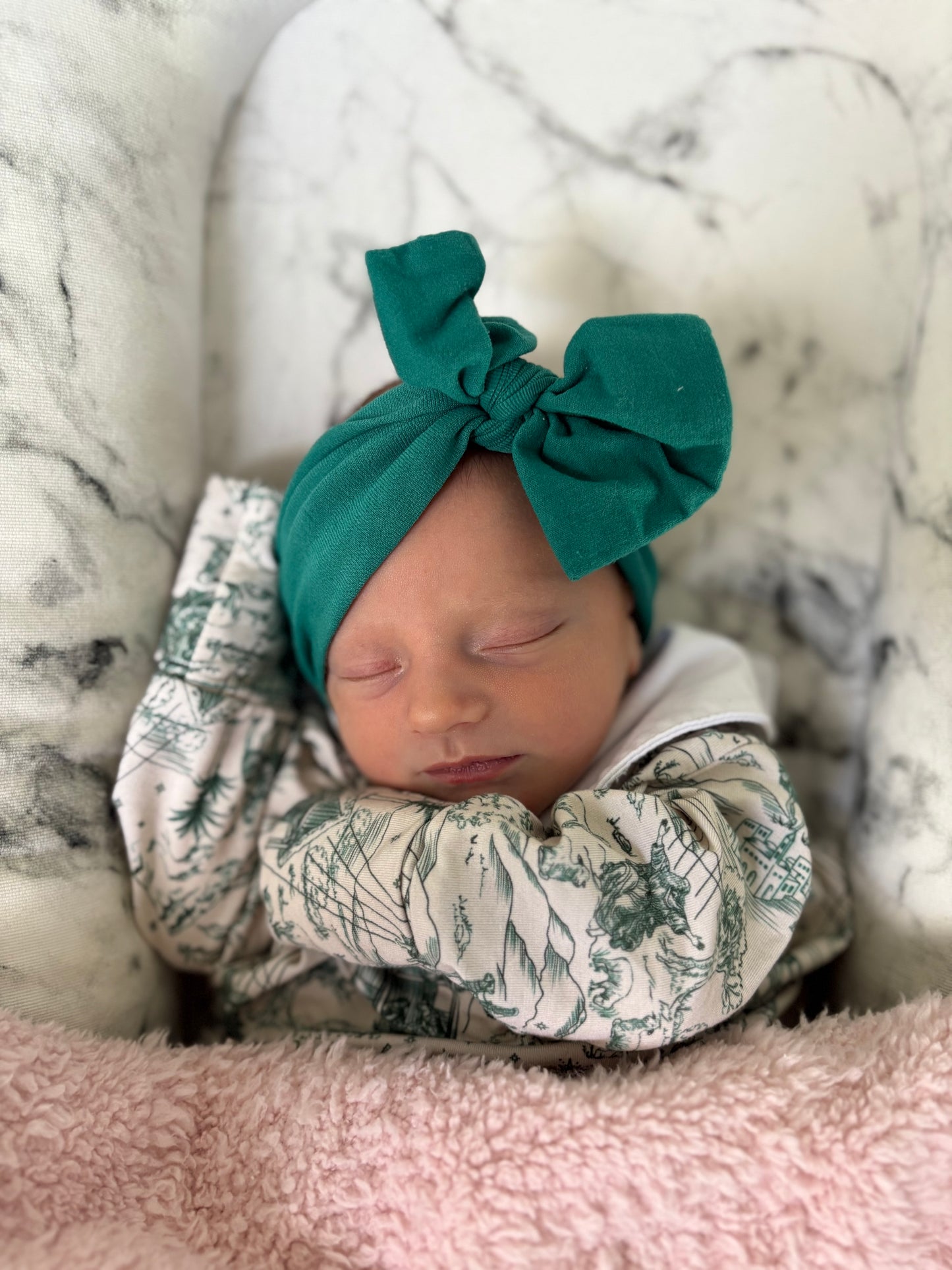 "Bethlehem" -Christmas Layette Newborn Gown and Bonnet Set