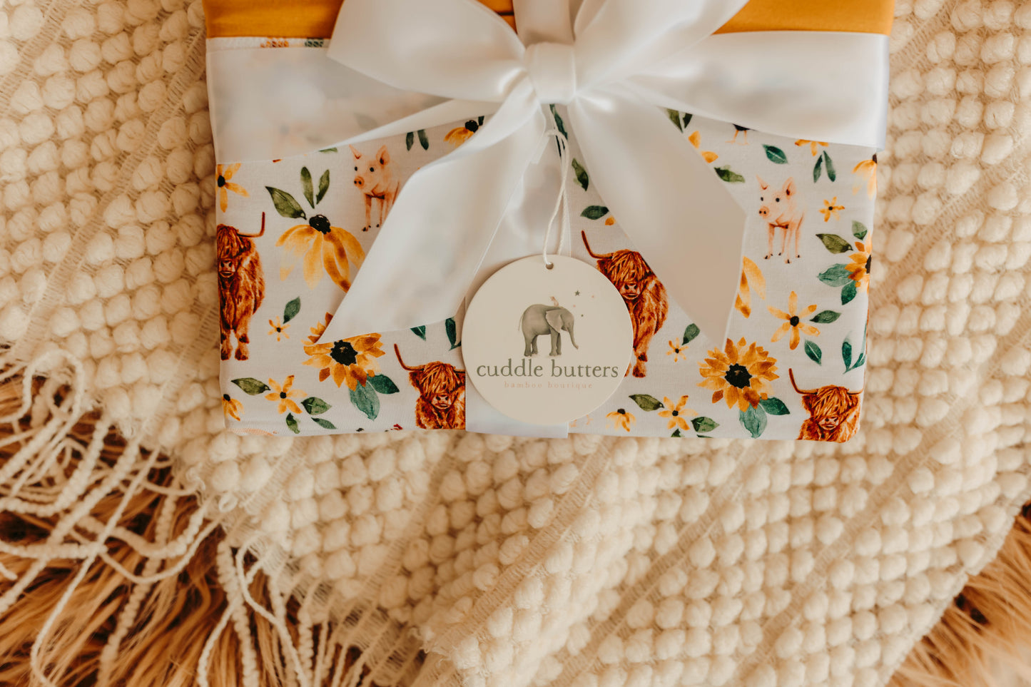 Maisy Deluxe Swaddle Blanket